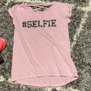 Pink shirt with glitter print “ #selfie#”